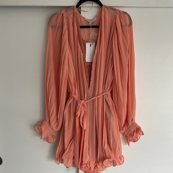BNWT Peach Romper - Picture 3 of 4